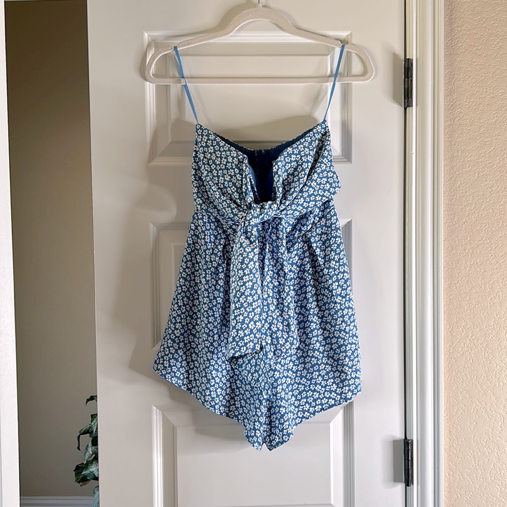 Womens strapless floral romper zips in back padded bust